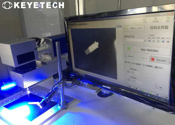 Macchina di controllo automatico della visione per il controllo dei bottoni dei capi di abbigliamento