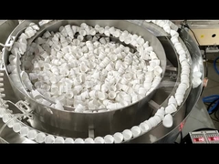 Macchina per la selezione del tappo a caduta